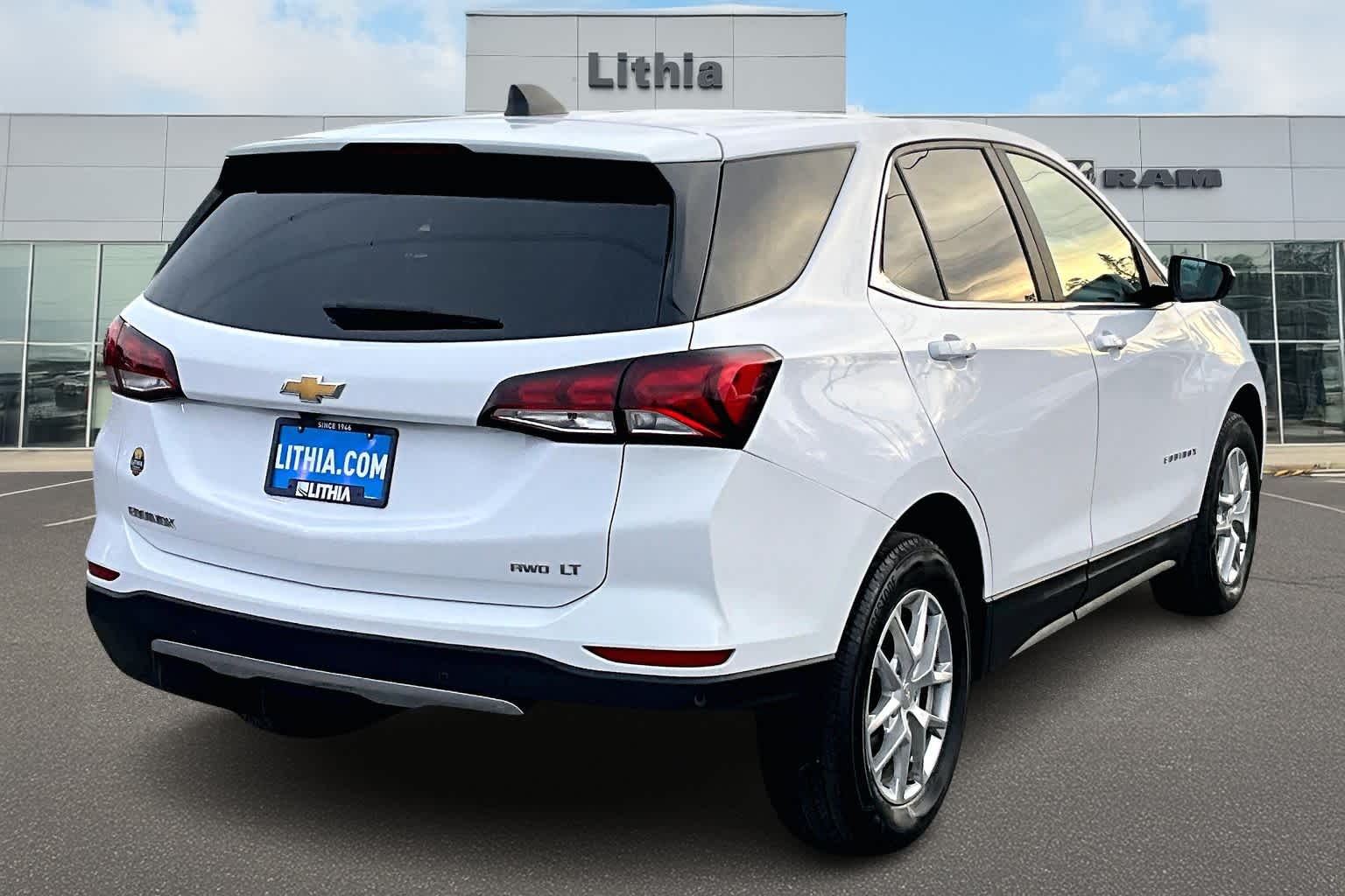 Thumbnail: 2024 Chevrolet Equinox - 23