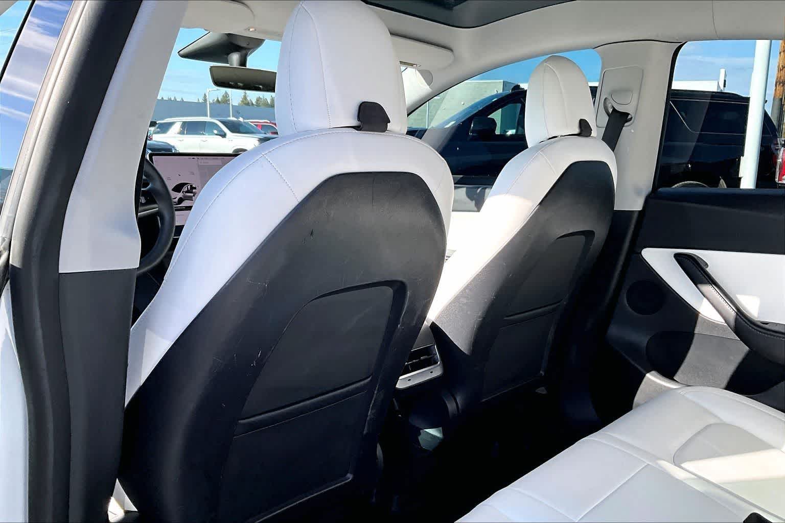 Thumbnail: 2021 Tesla Model Y - 11