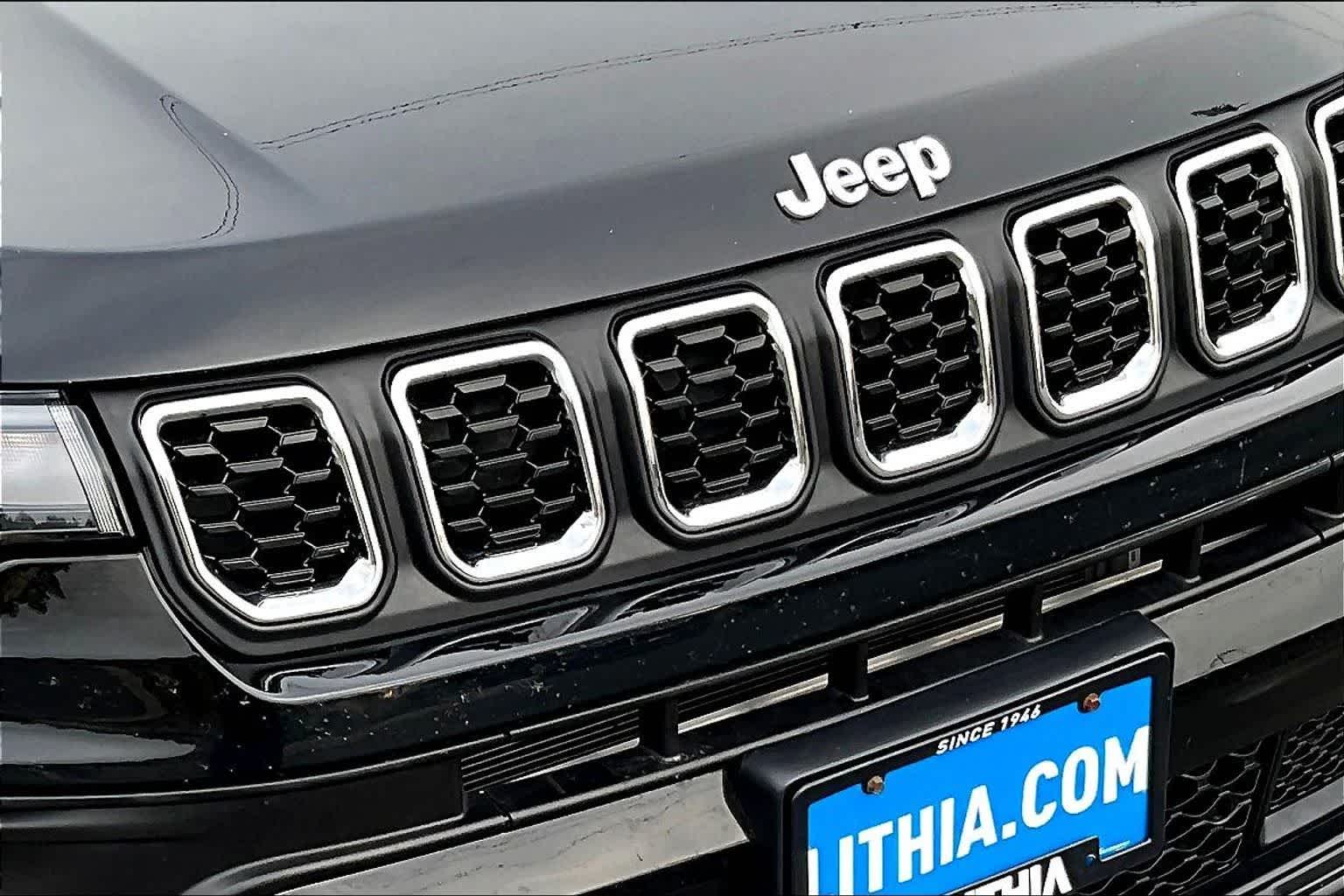 Thumbnail: 2024 Jeep Compass - 33
