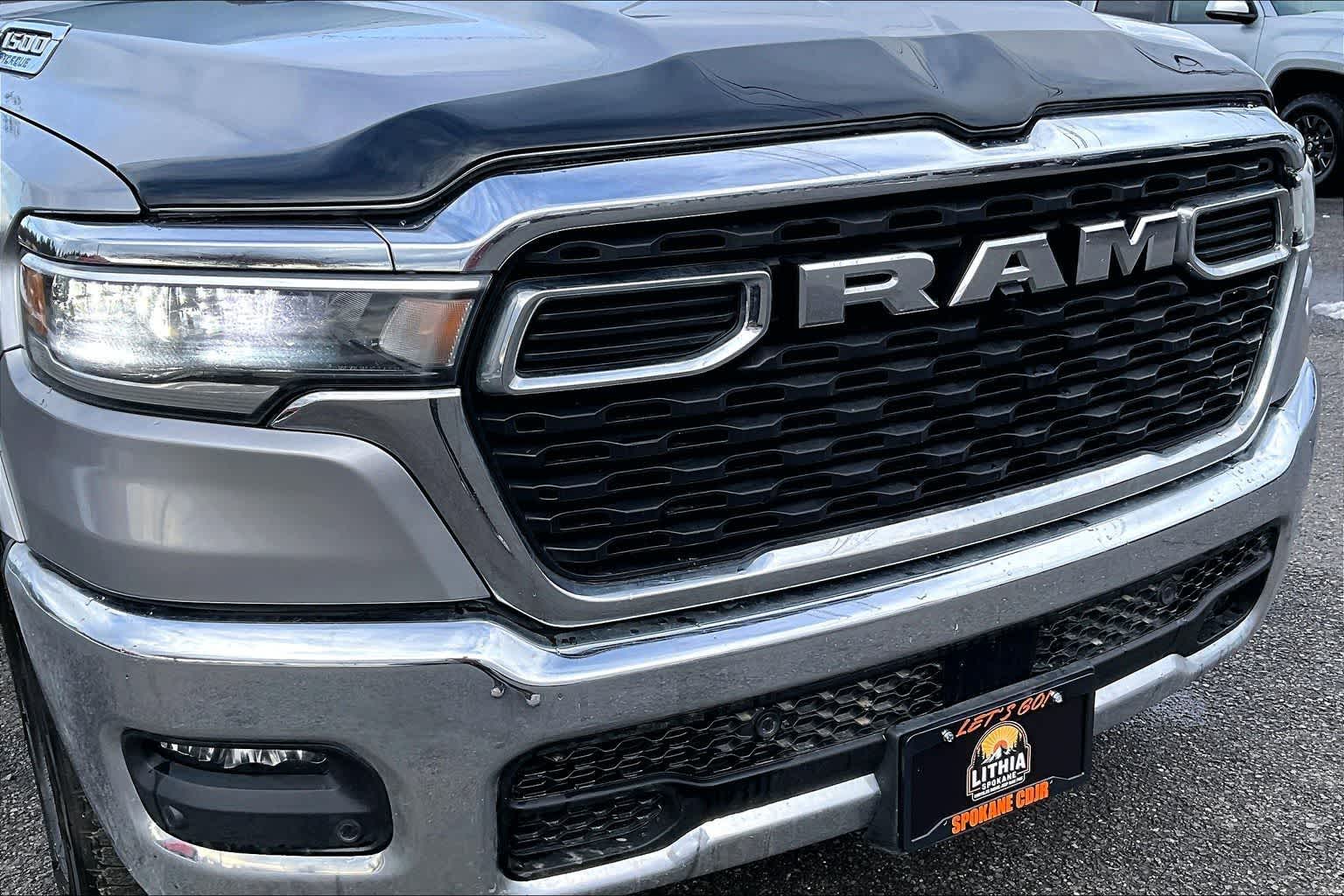 Thumbnail: 2025 RAM 1500 - 33