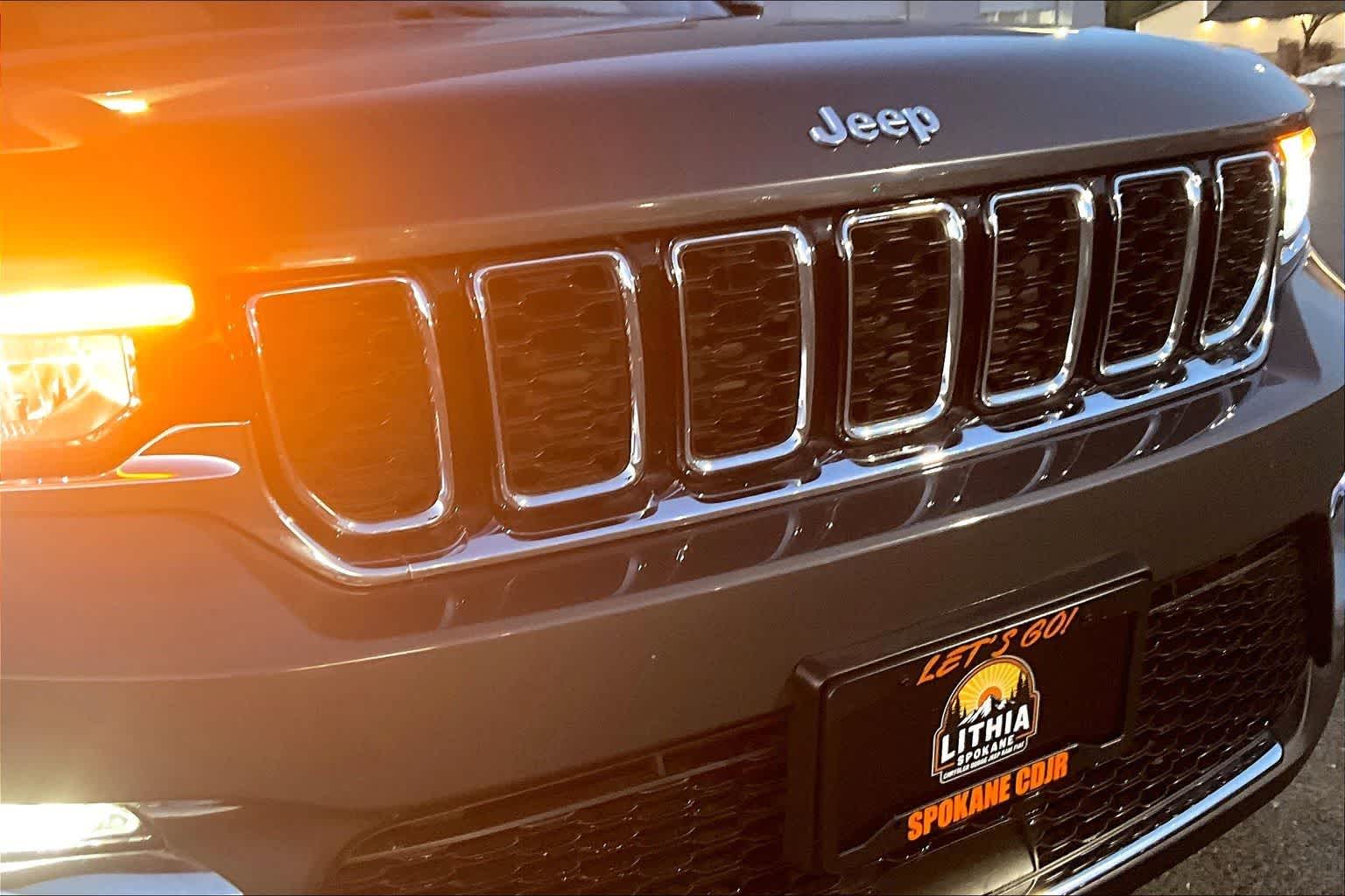 Thumbnail: 2024 Jeep Grand Cherokee - 34