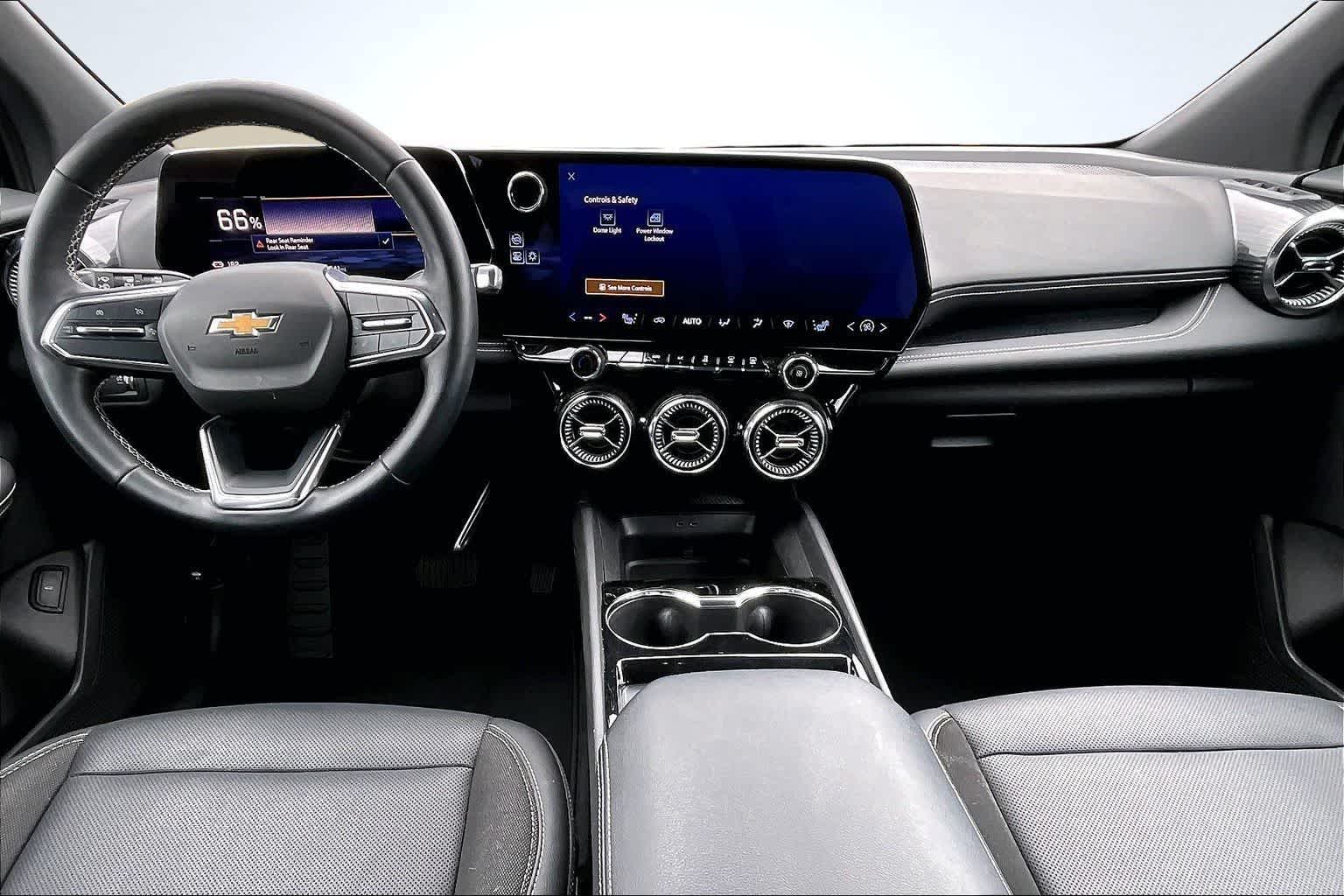 Thumbnail: 2024 Chevrolet Blazer EV - 10