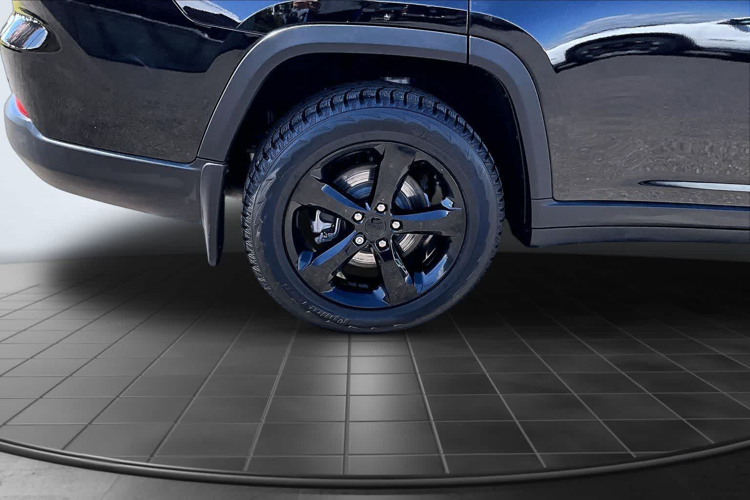 Thumbnail: 2021 Jeep Grand Cherokee L - 35