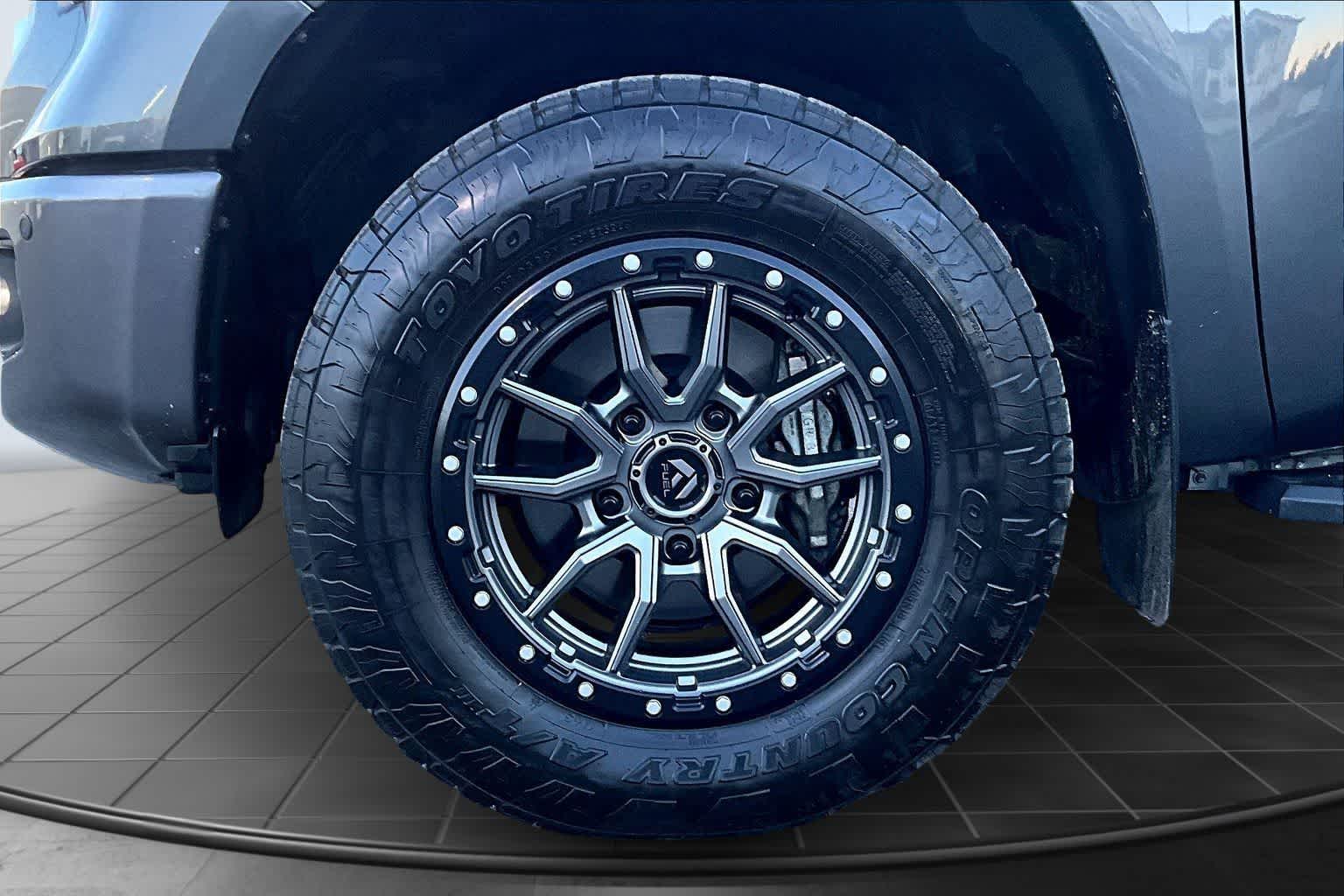 Thumbnail: 2021 Toyota Tundra - 8