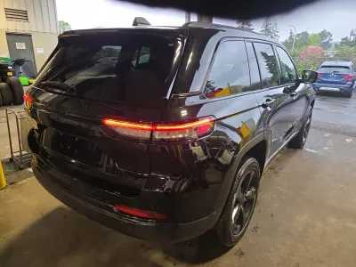 Thumbnail: 2023 Jeep Grand Cherokee - 2