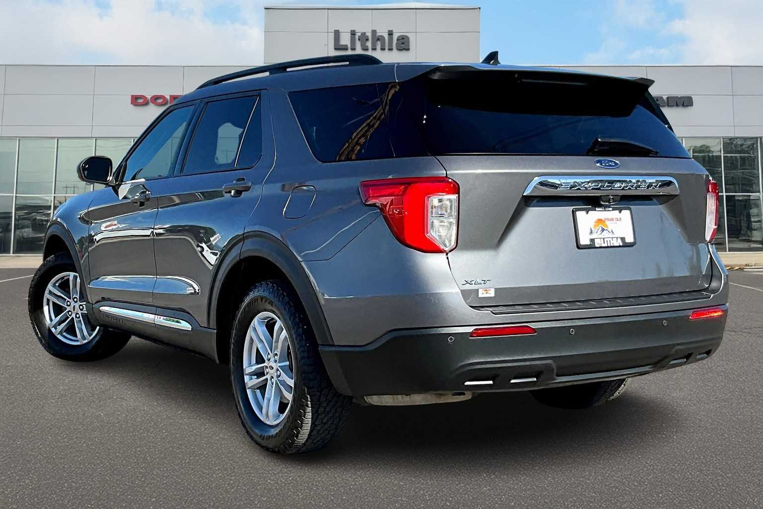 2022 Ford Explorer XLT photo 4