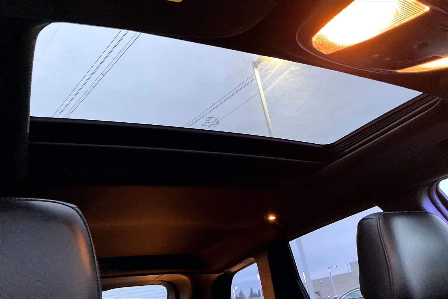 Thumbnail: 2021 Jeep Grand Cherokee - 30