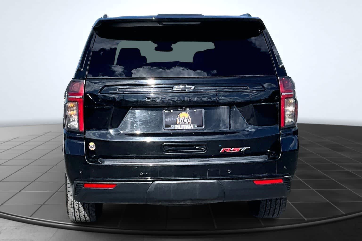 Thumbnail: 2024 Chevrolet Suburban - 5