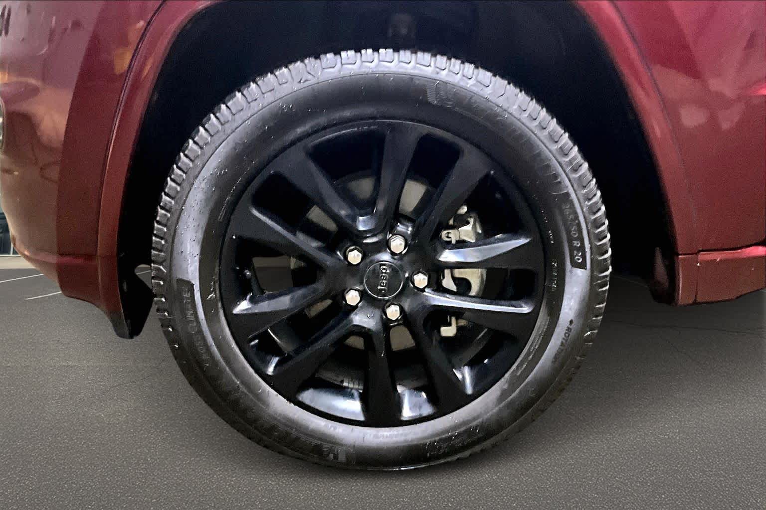 Thumbnail: 2020 Jeep Grand Cherokee - 8