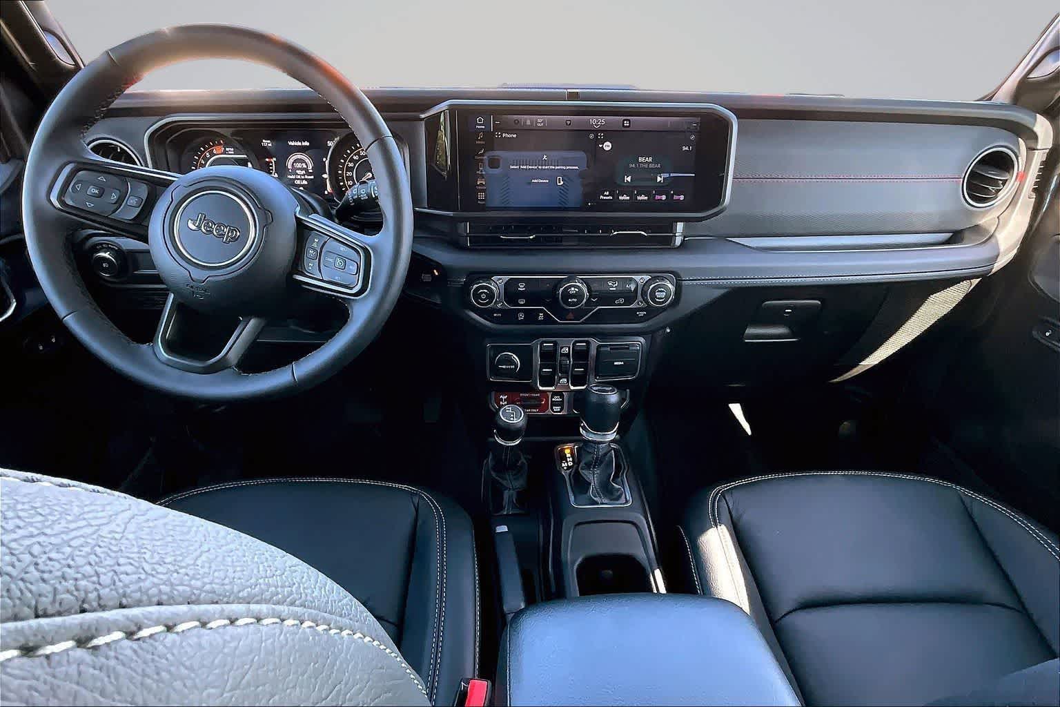 Thumbnail: 2025 Jeep Wrangler - 9
