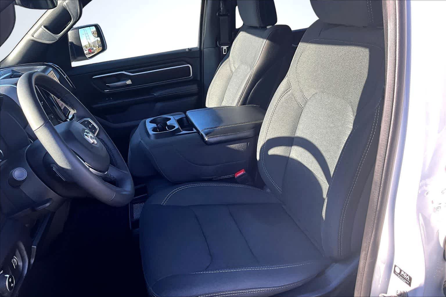 Thumbnail: 2025 RAM 1500 - 11