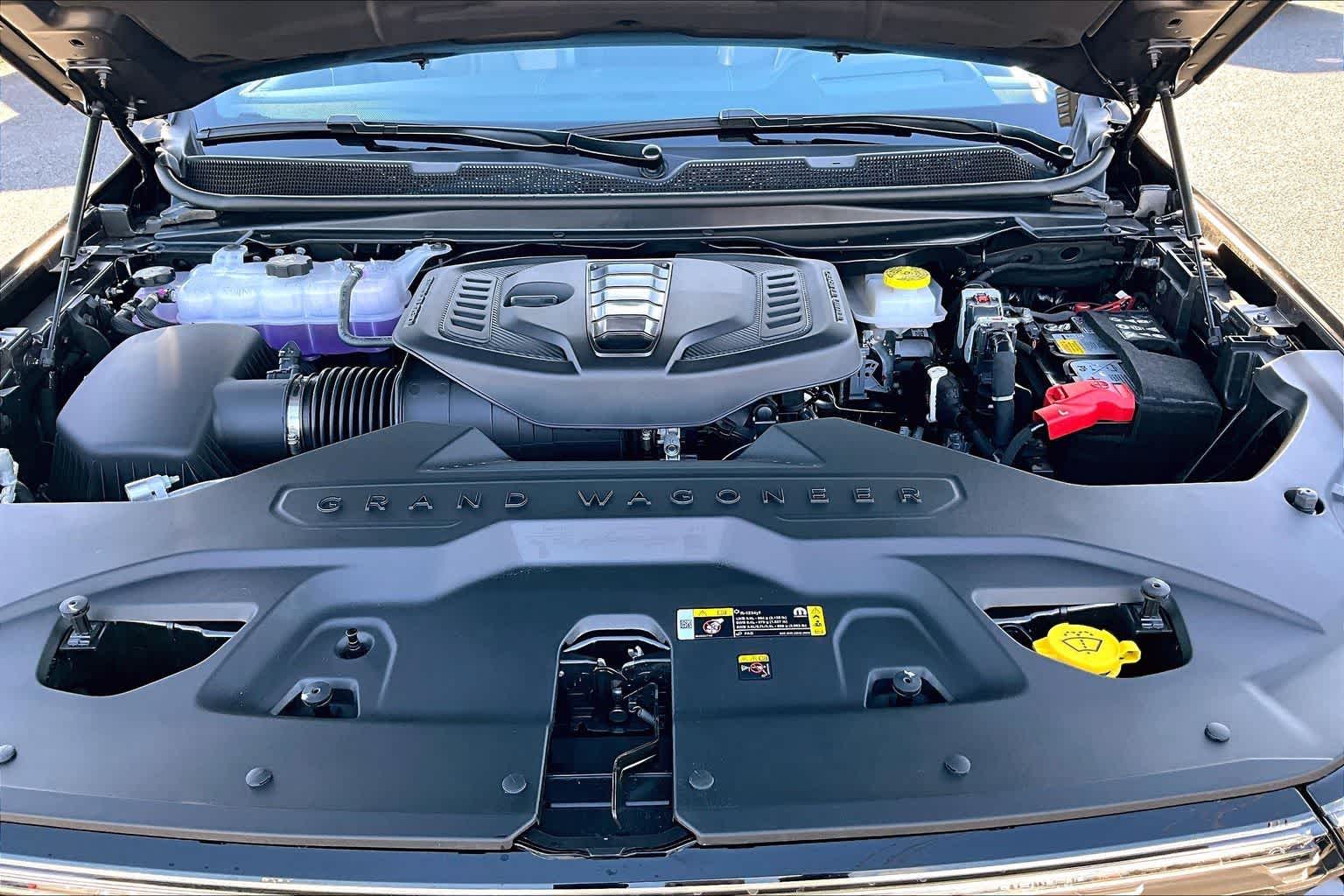 Thumbnail: 2026 Jeep Grand Wagoneer L - 9