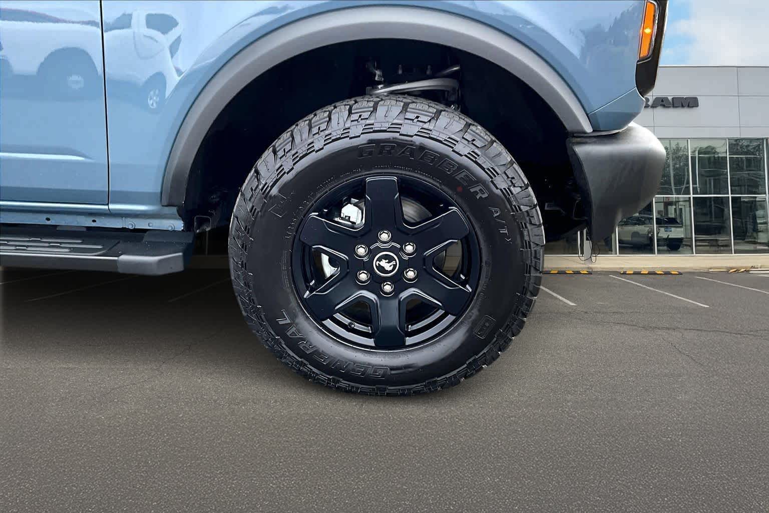 Thumbnail: 2025 Ford Bronco - 35