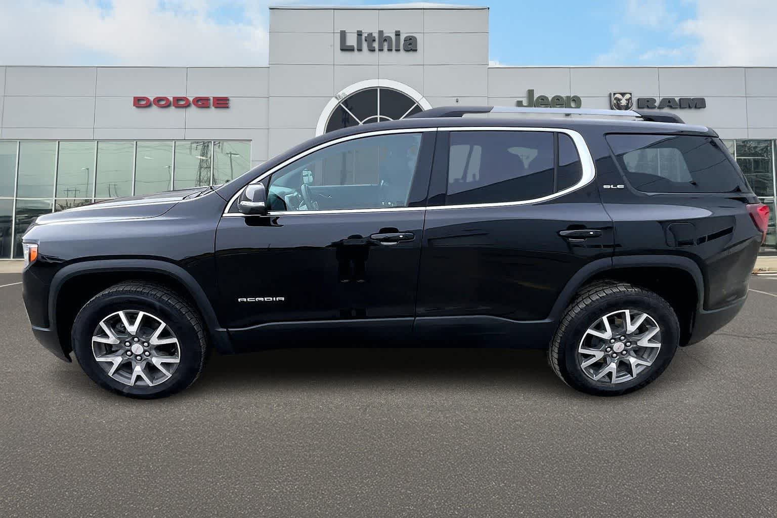 Thumbnail: 2023 GMC Acadia - 3