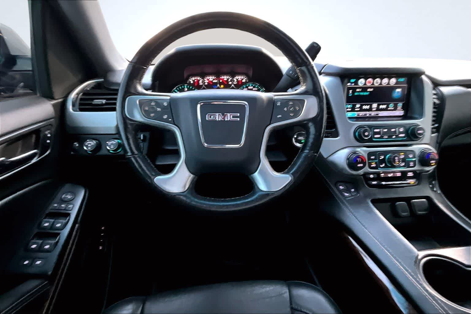 Thumbnail: 2018 GMC Yukon XL - 15