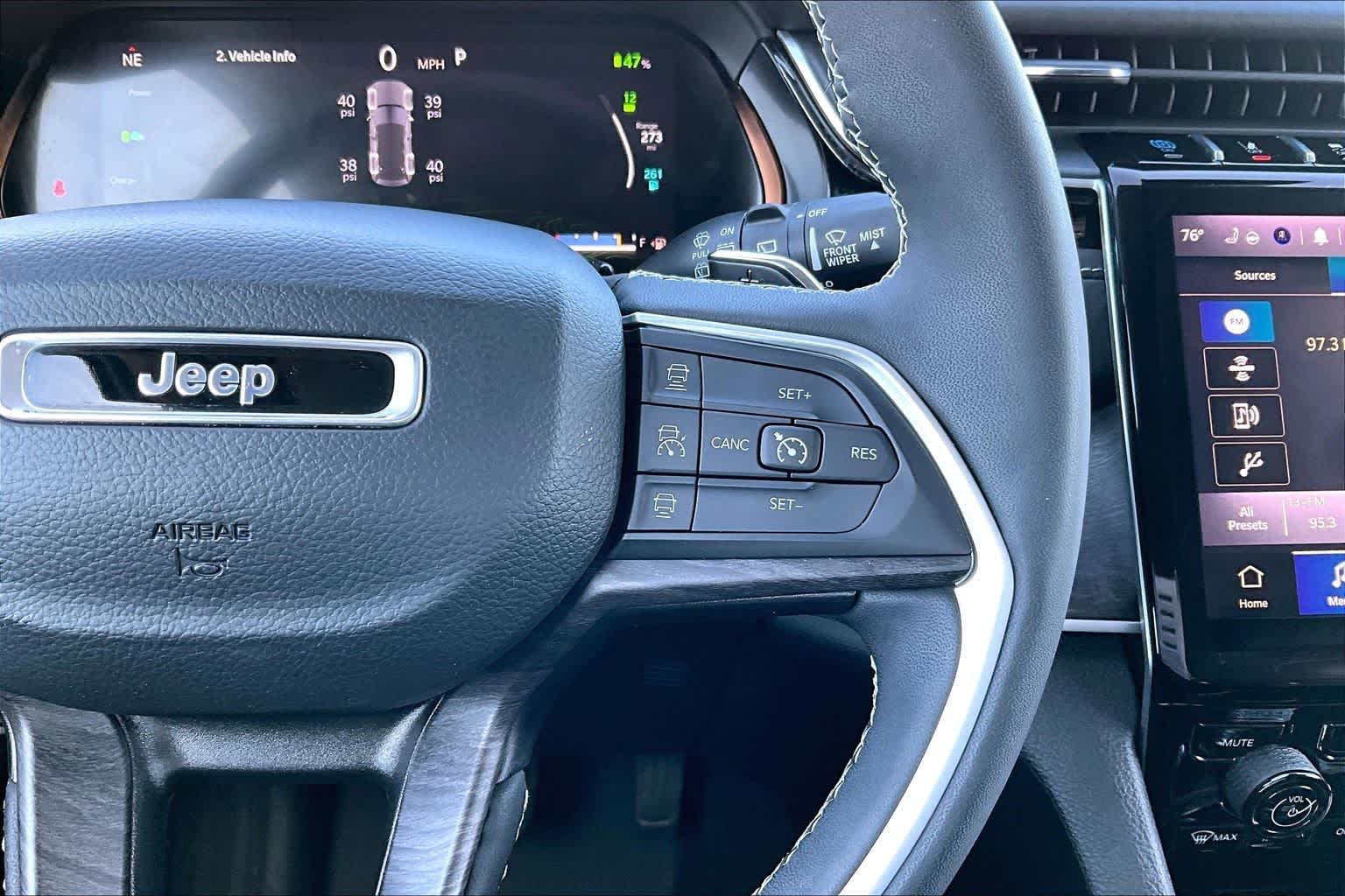 Thumbnail: 2022 Jeep Grand Cherokee - 26