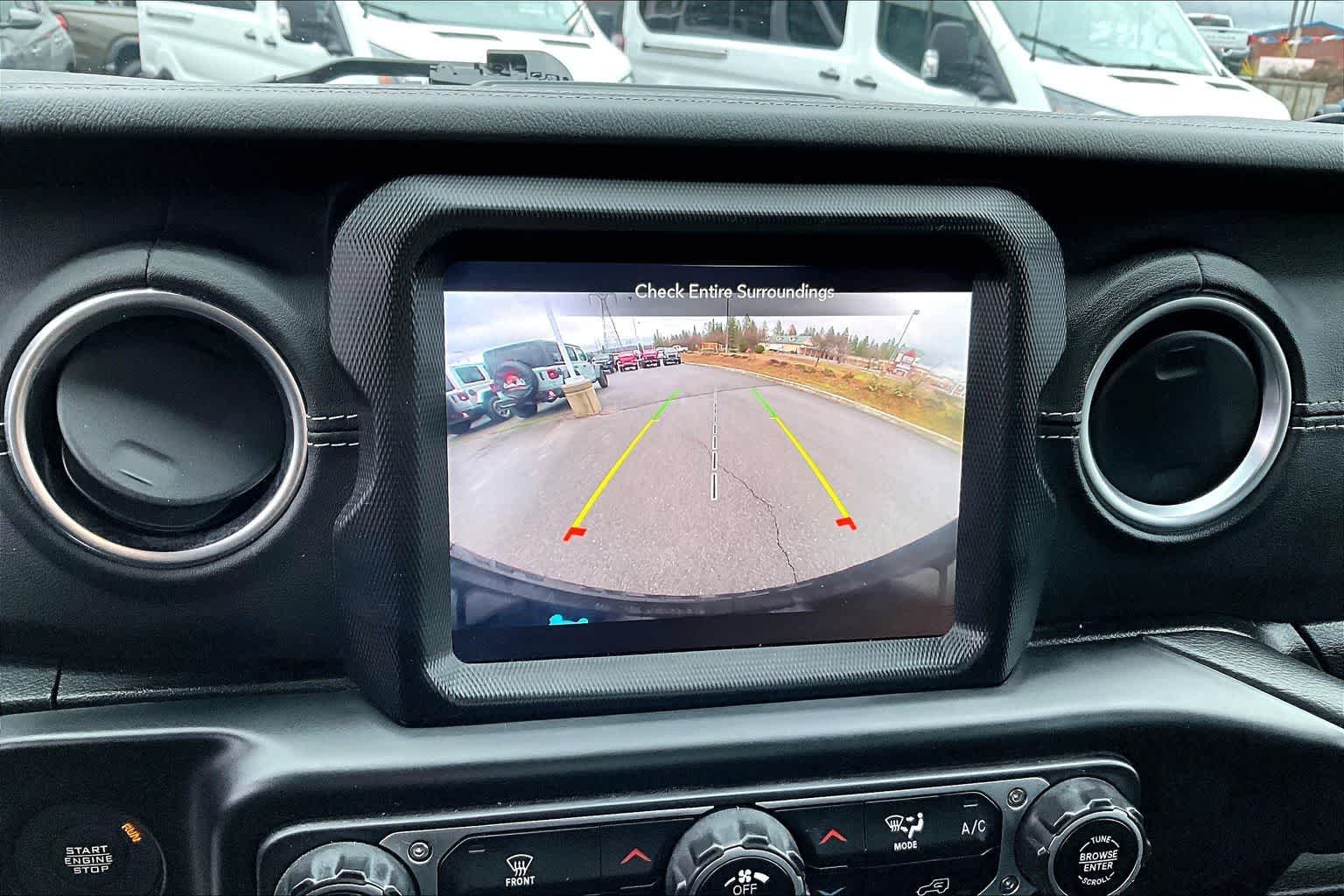 Thumbnail: 2023 Jeep Wrangler - 27