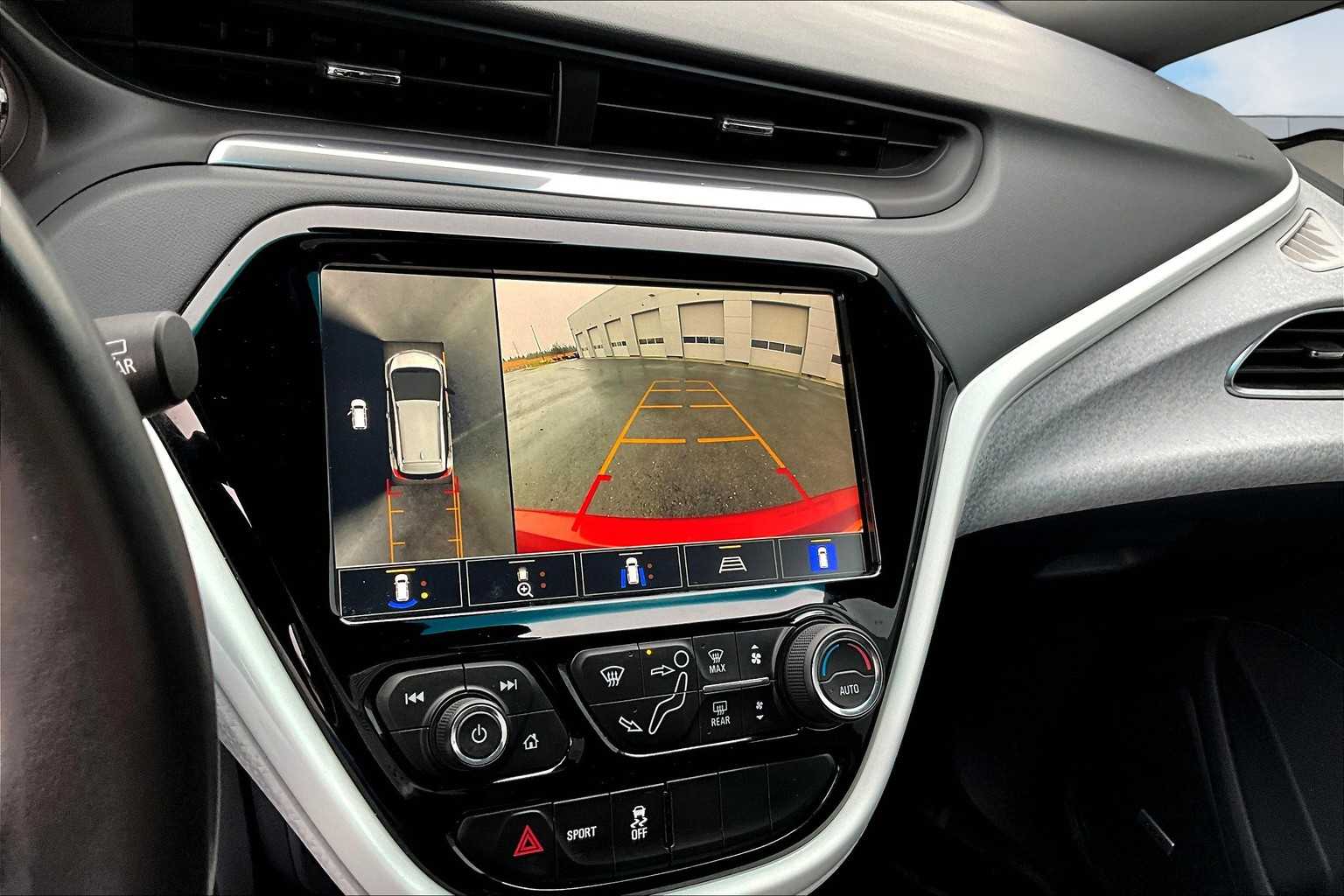 Thumbnail: 2020 Chevrolet Bolt EV - 27