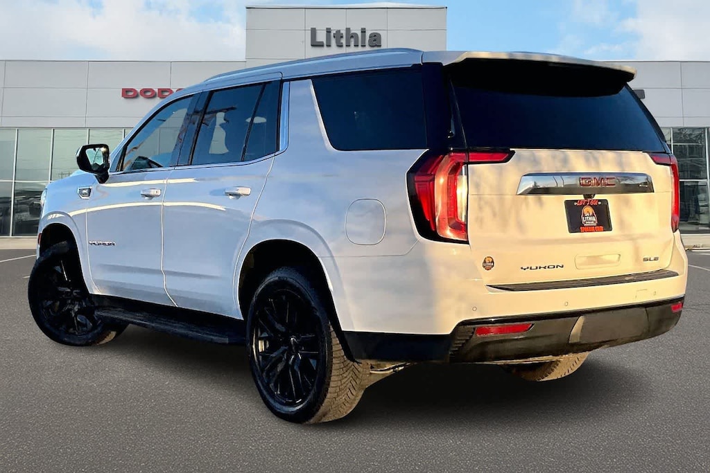 Used 2023 GMC Yukon SLE SUV