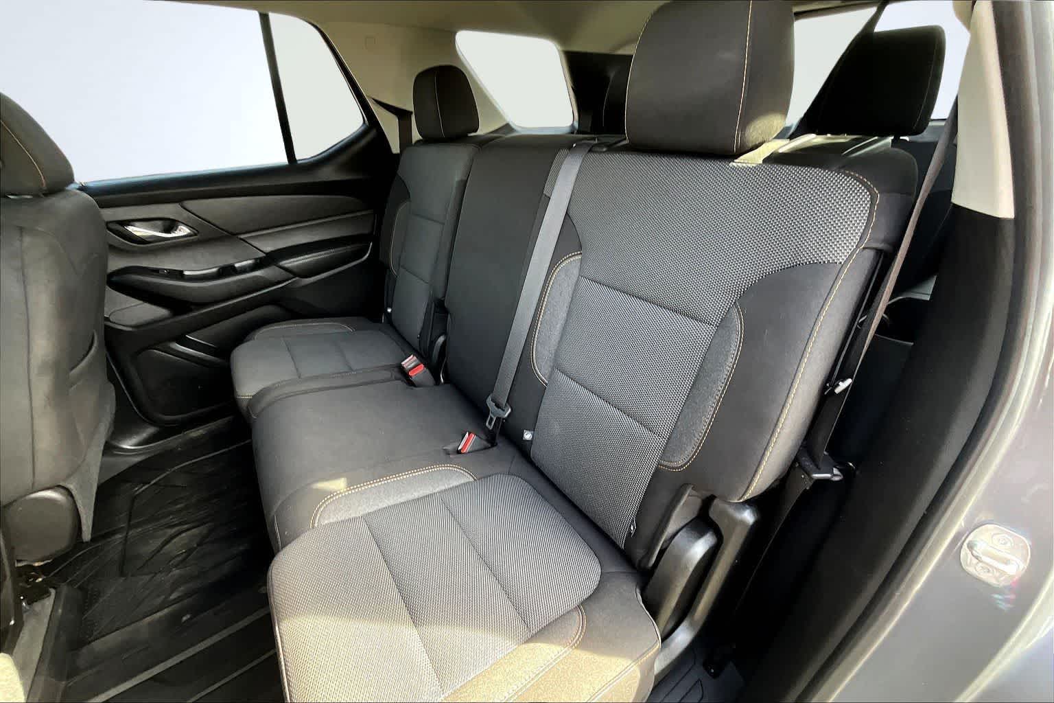 Thumbnail: 2020 Chevrolet Traverse - 13