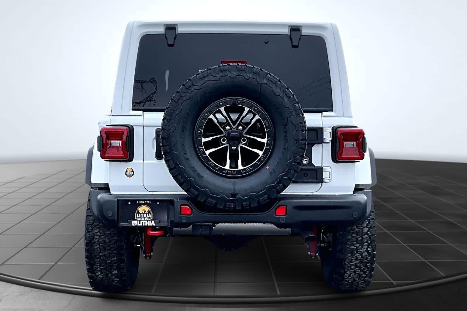 Thumbnail: 2026 Jeep Wrangler - 5