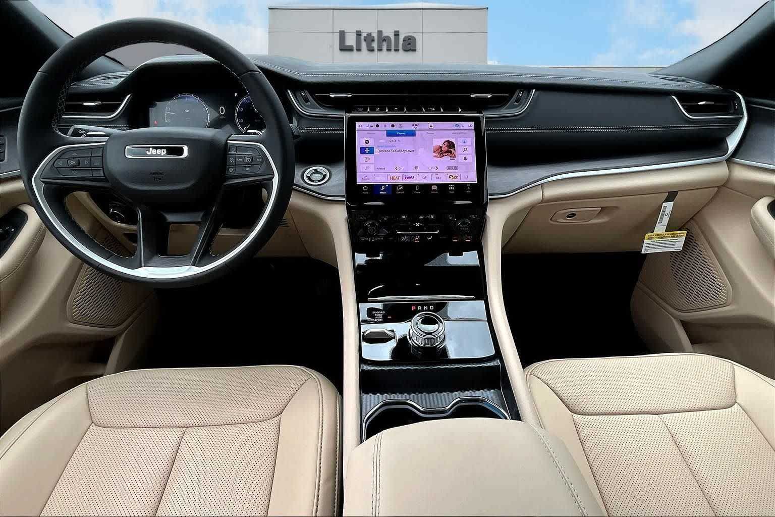 Thumbnail: 2025 Jeep Grand Cherokee L - 11