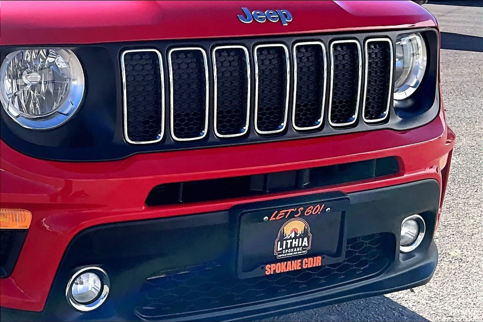 Thumbnail: 2021 Jeep Renegade - 33