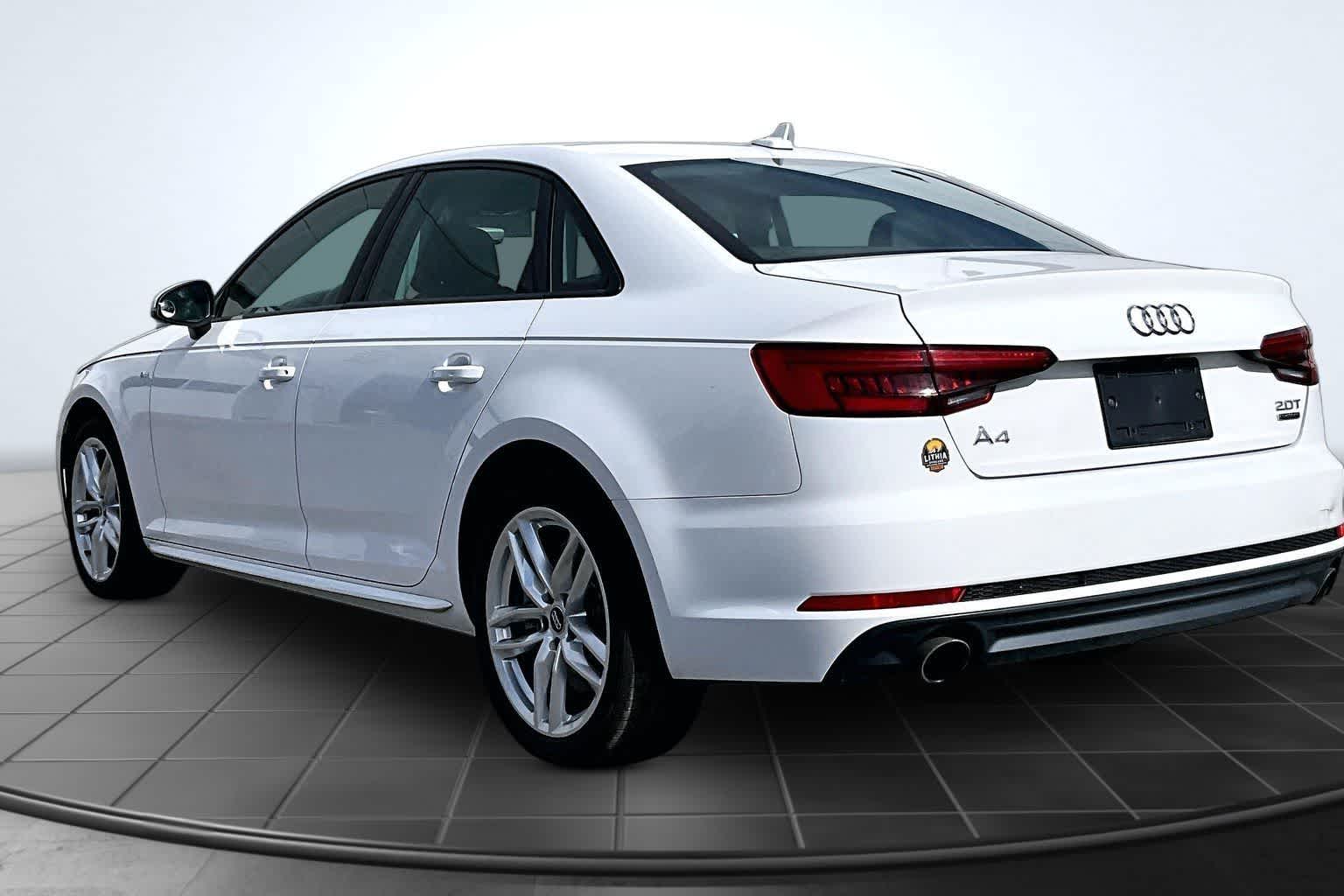 Thumbnail: 2017 Audi A4 - 4