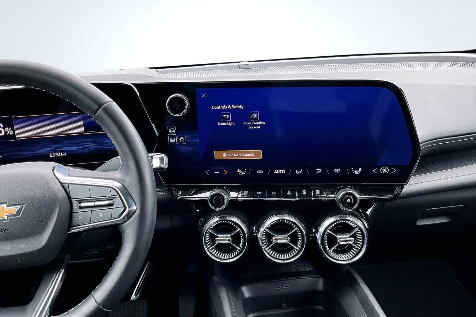 Thumbnail: 2024 Chevrolet Blazer EV - 16