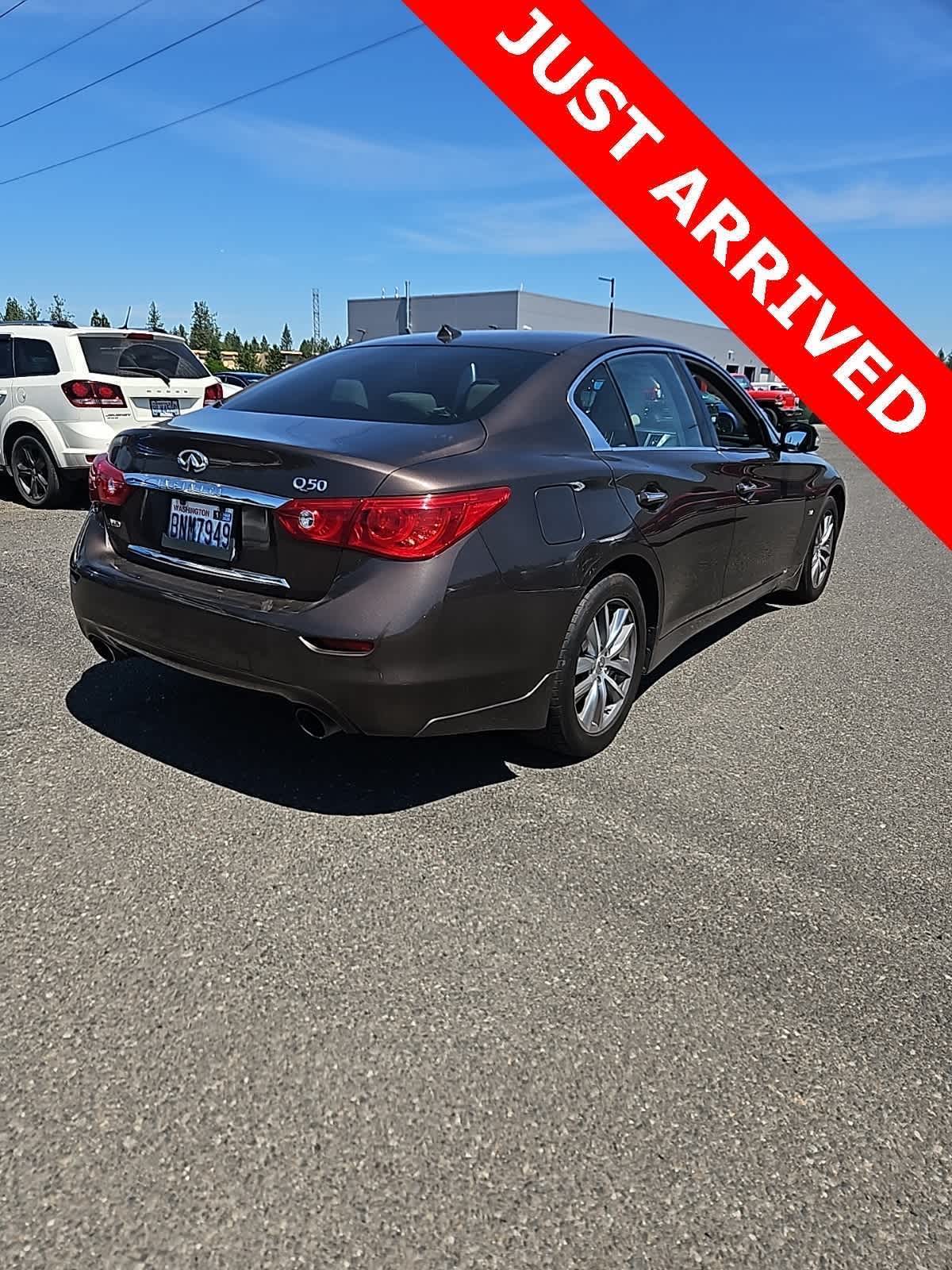 Thumbnail: 2015 INFINITI Q50 - 4
