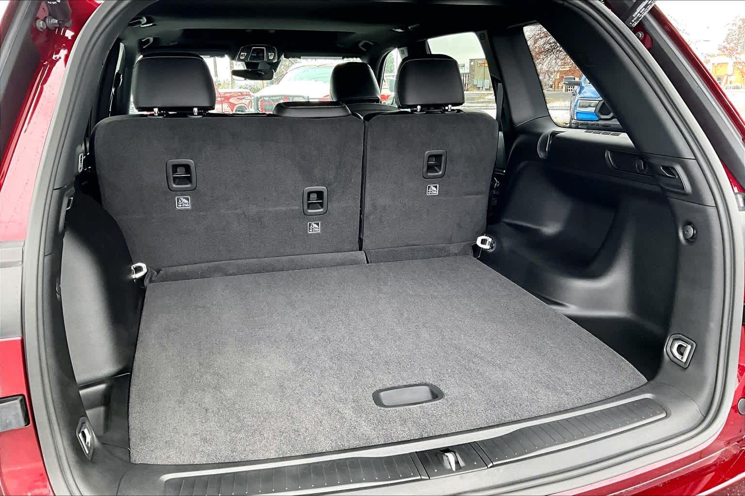 Thumbnail: 2025 Jeep Grand Cherokee - 19