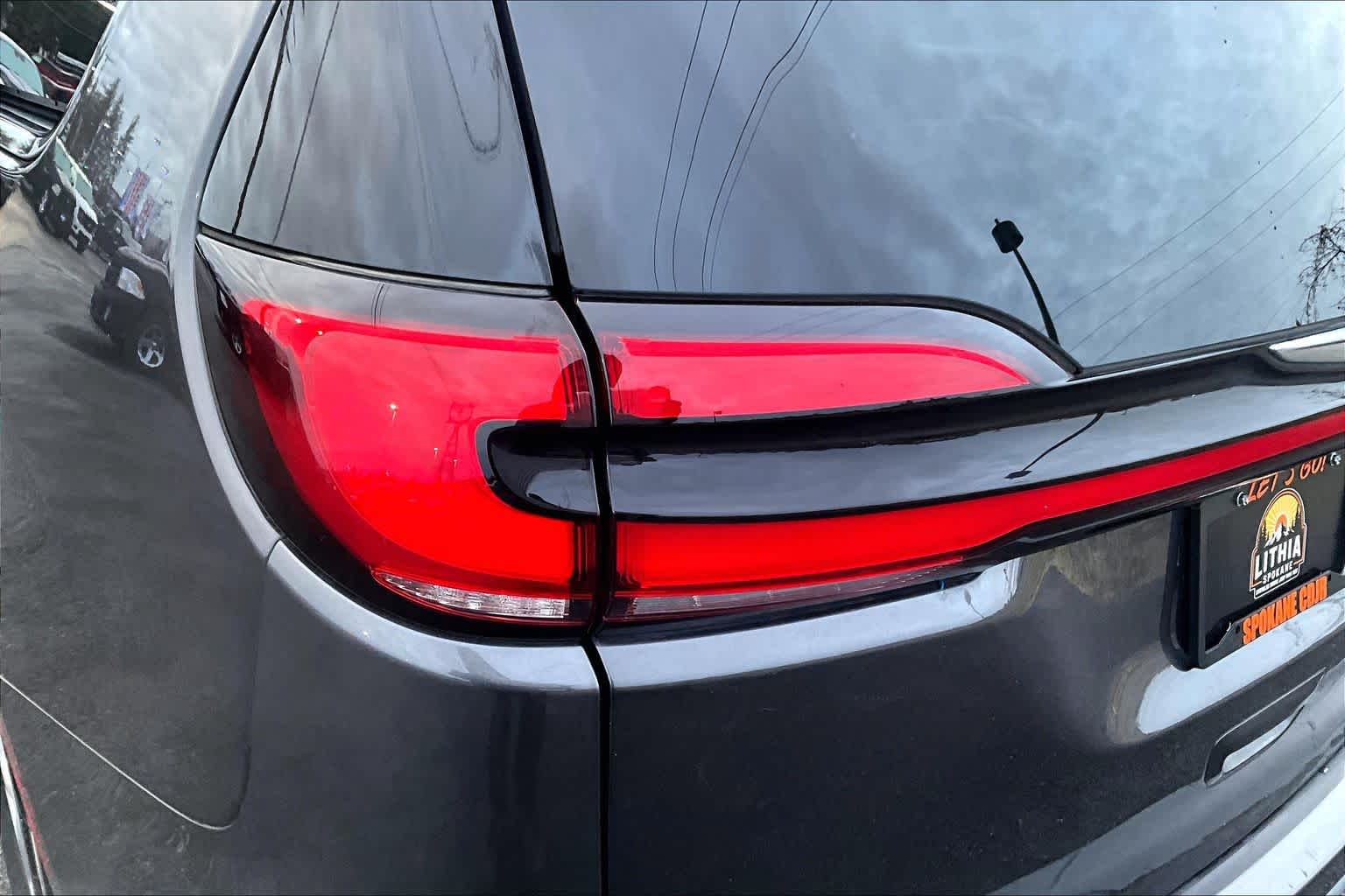 Thumbnail: 2022 Chrysler Pacifica - 32