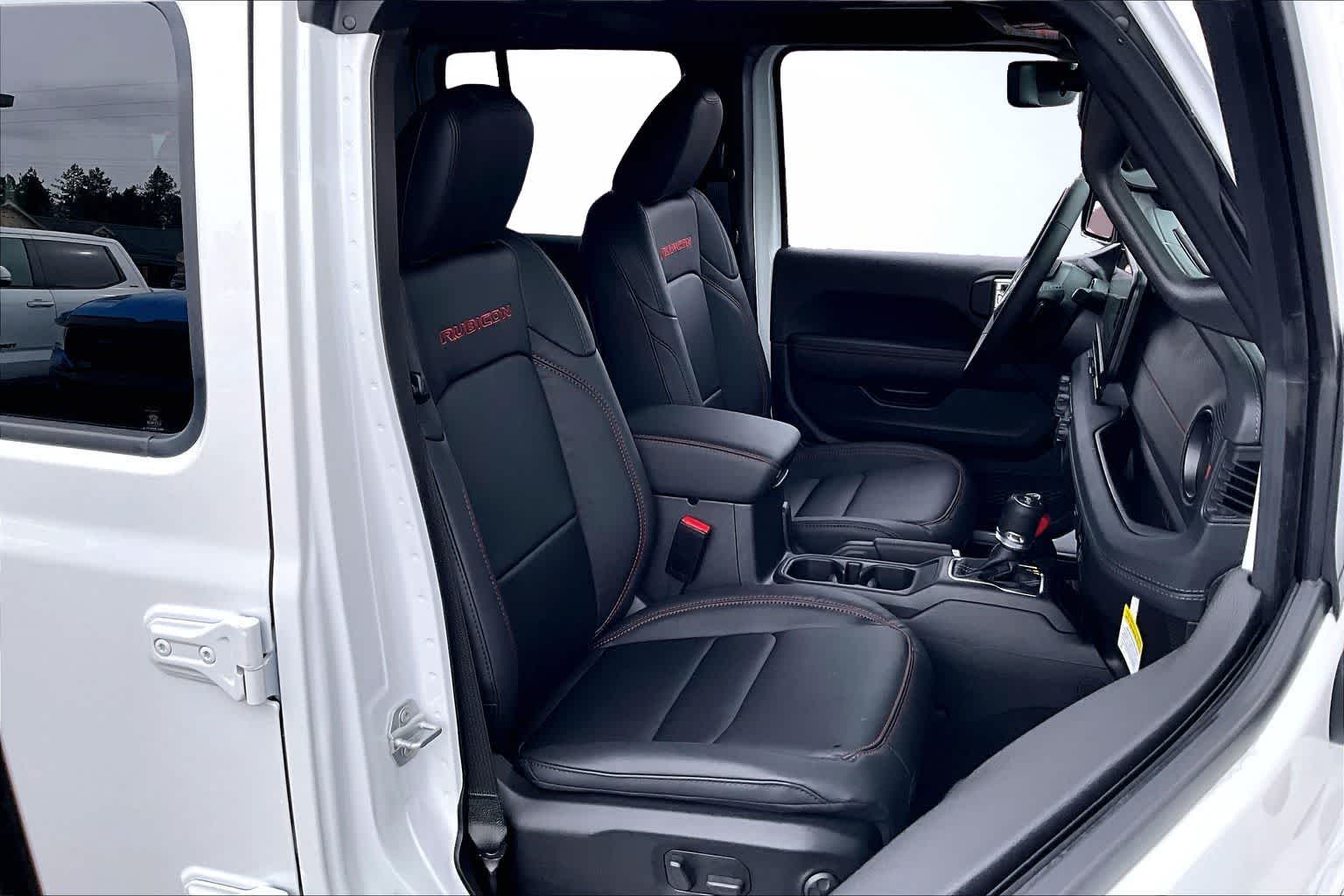 Thumbnail: 2026 Jeep Wrangler - 14