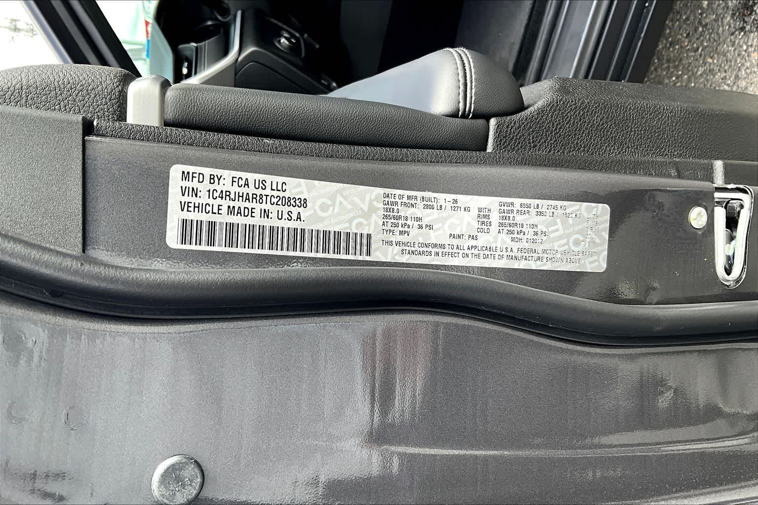 Thumbnail: 2026 Jeep Grand Cherokee - 21