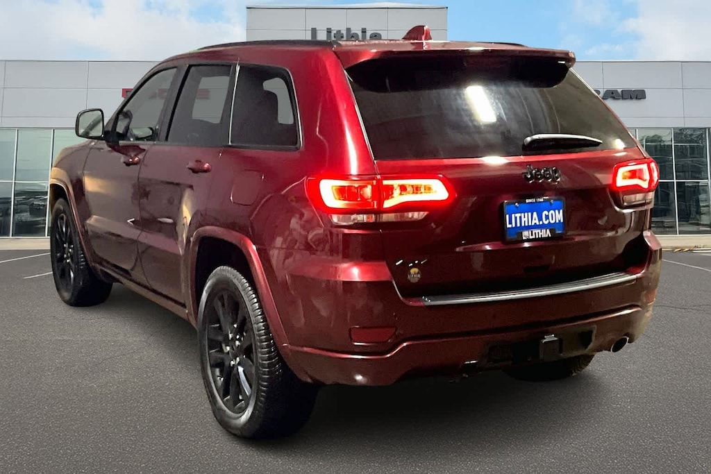 Used 2020 Jeep Grand Cherokee Altitude SUV