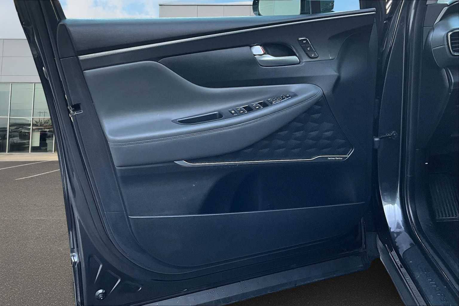 Thumbnail: 2023 Hyundai Santa Fe - 28