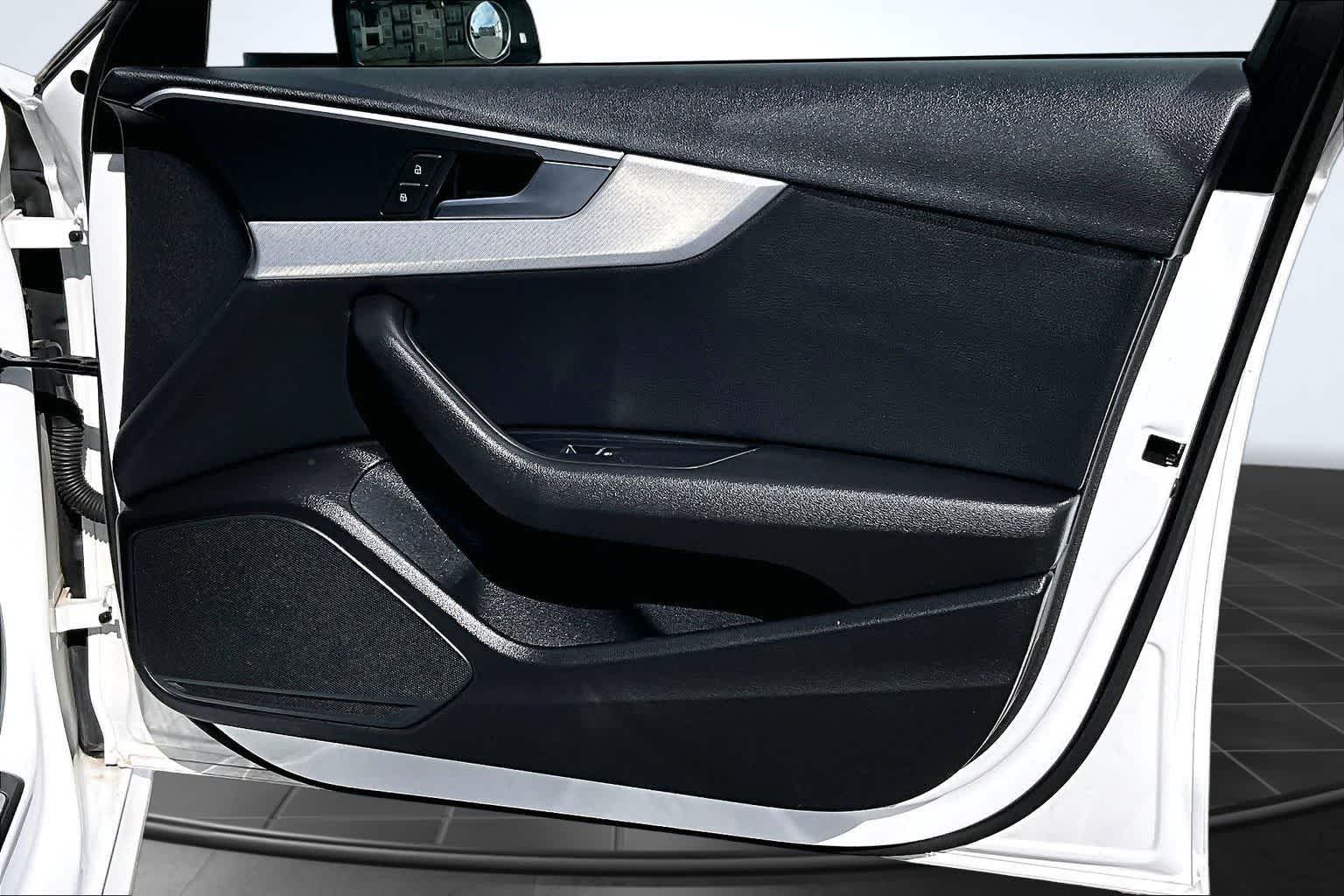 Thumbnail: 2017 Audi A4 - 29