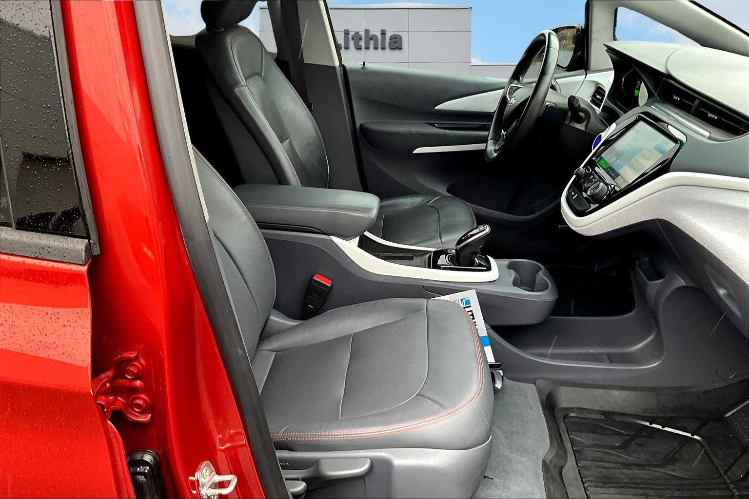 Thumbnail: 2020 Chevrolet Bolt EV - 14