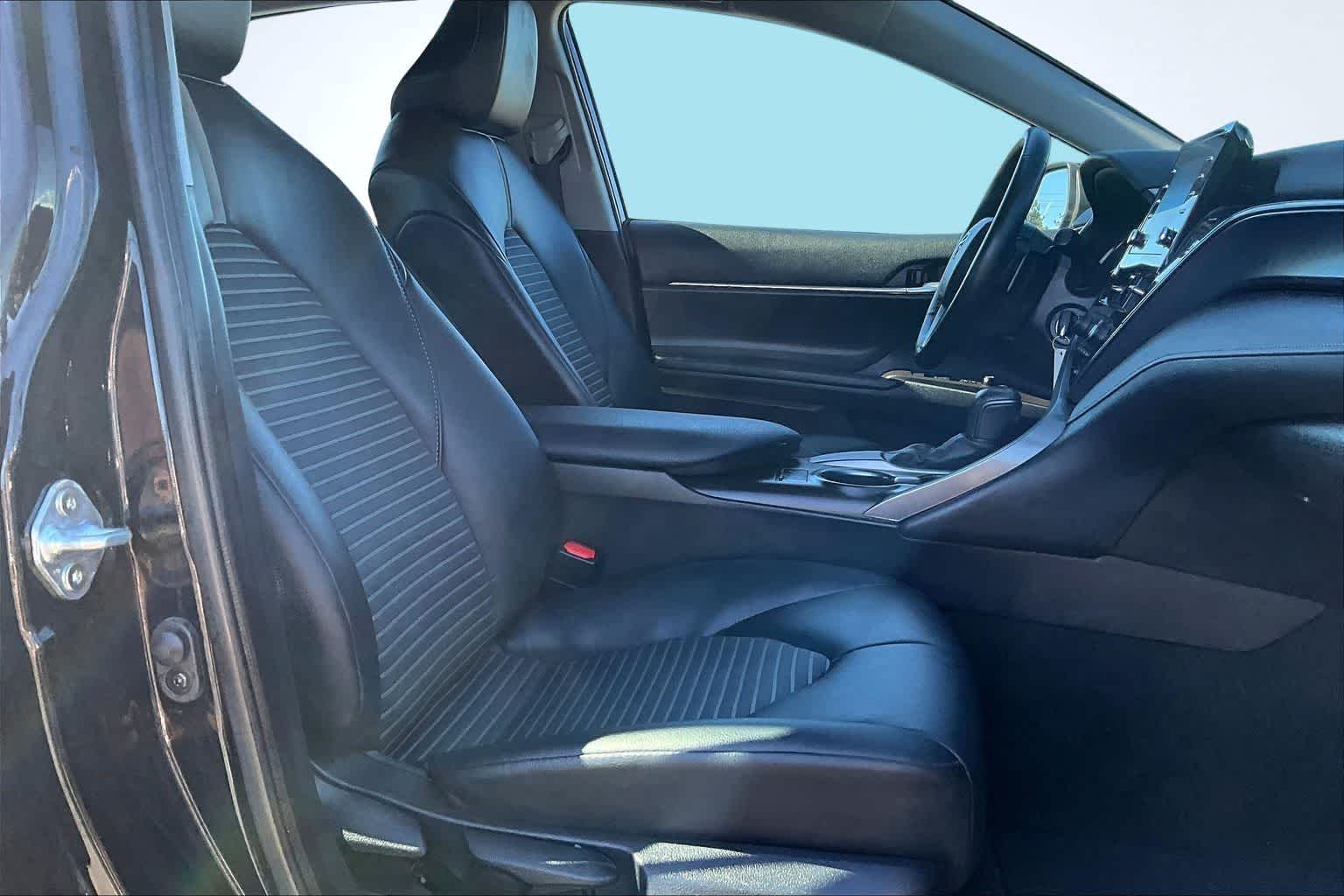 Thumbnail: 2024 Toyota Camry - 14