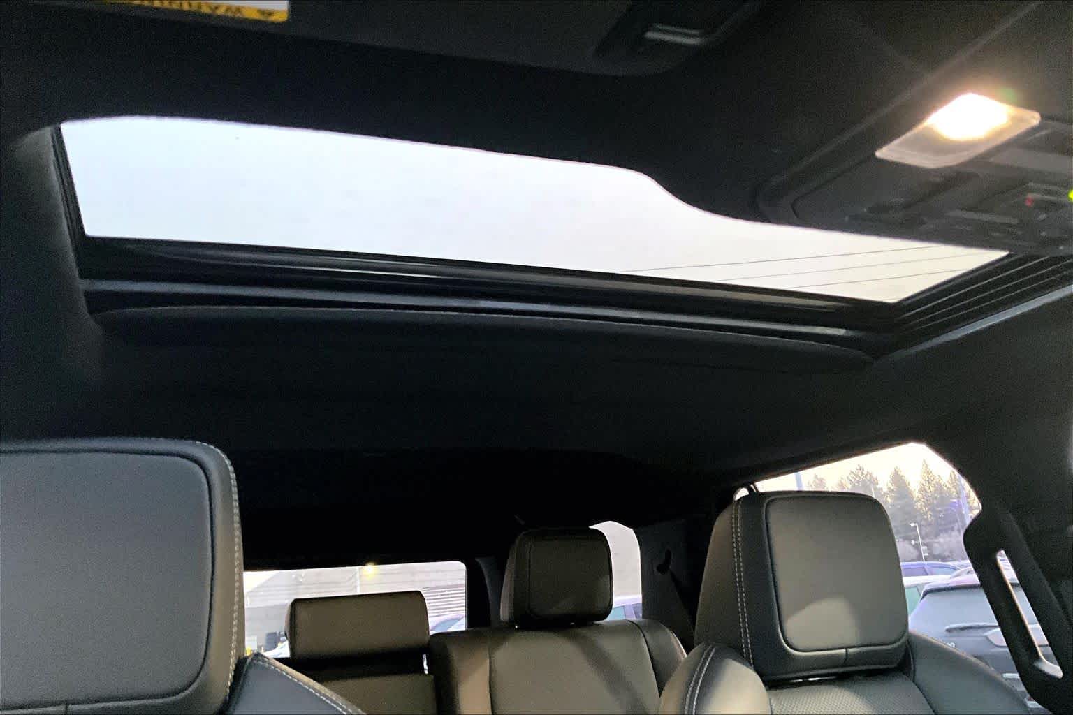 Thumbnail: 2025 Toyota 4Runner - 30