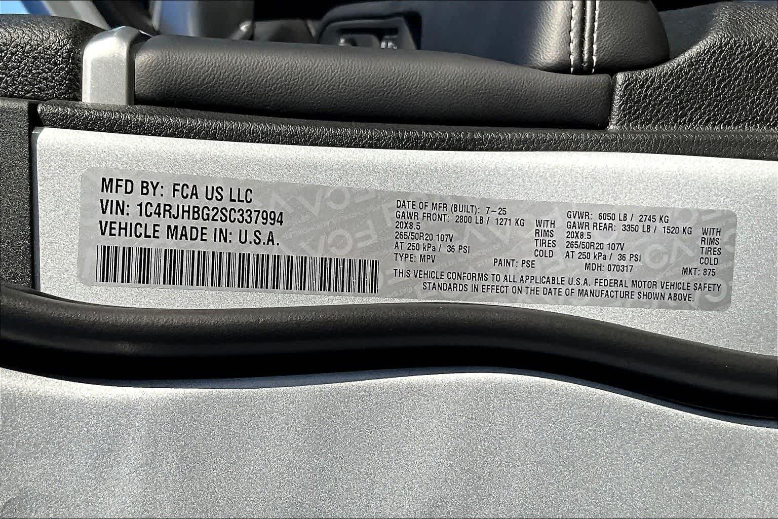 Thumbnail: 2025 Jeep Grand Cherokee - 21