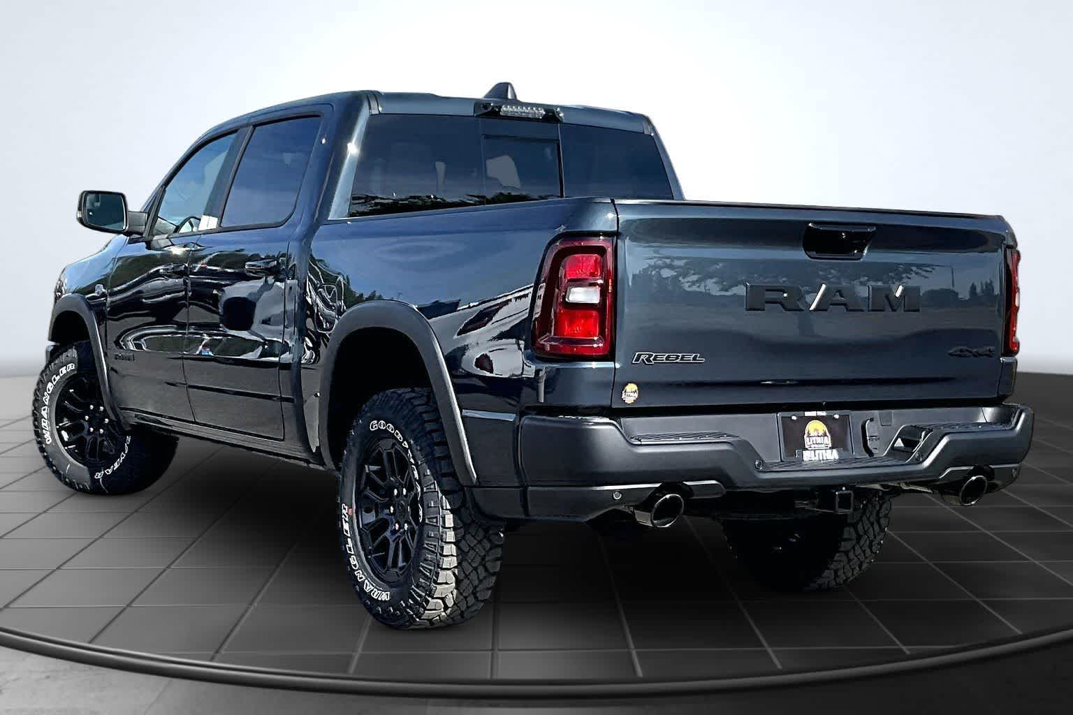 Thumbnail: 2026 RAM 1500 - 4