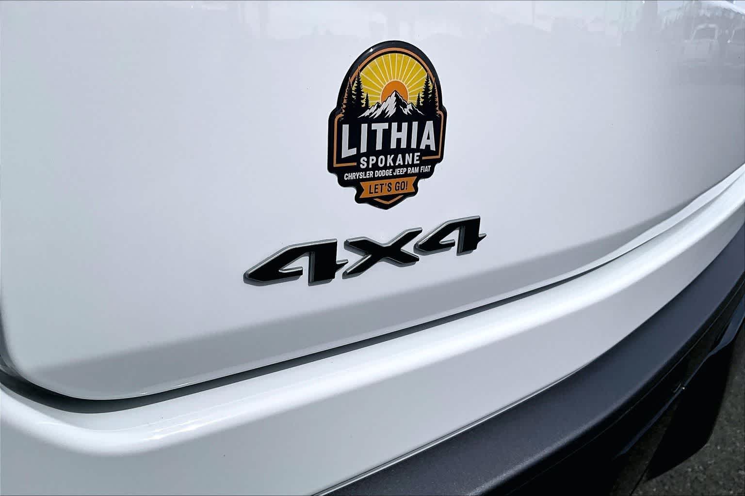 Thumbnail: 2026 Jeep Grand Wagoneer L - 7