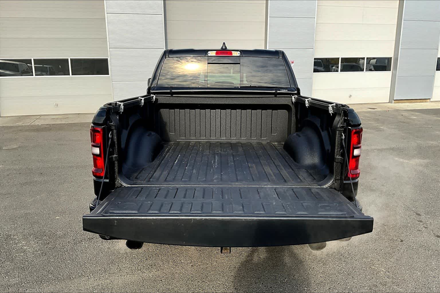 Thumbnail: 2025 RAM 1500 - 19