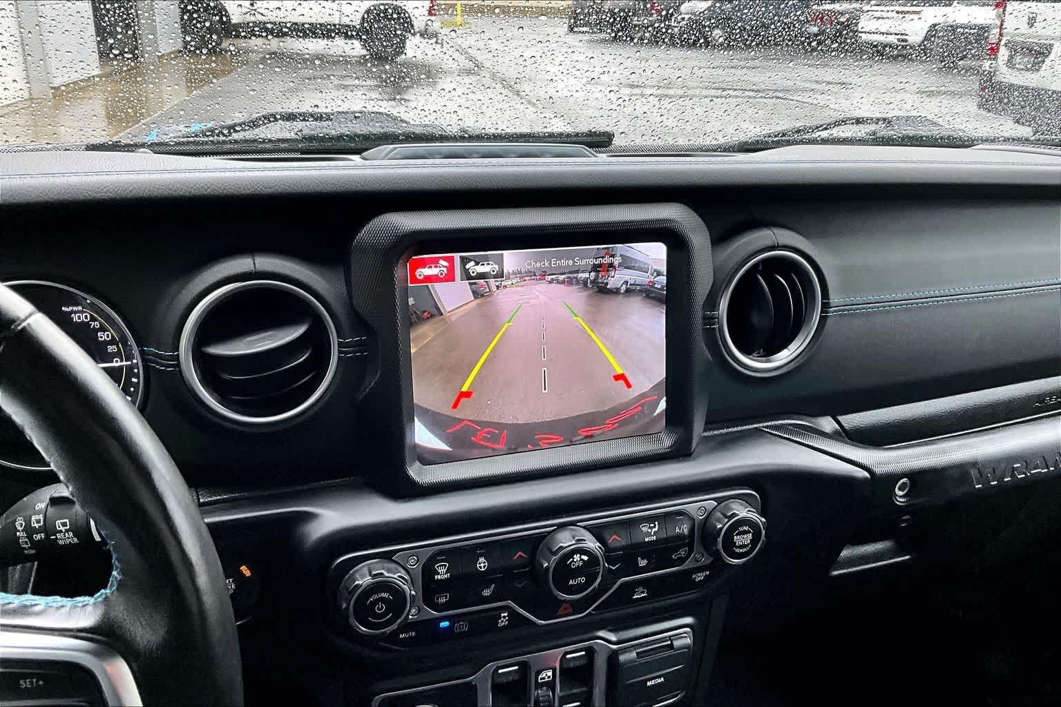 Thumbnail: 2023 Jeep Wrangler - 27