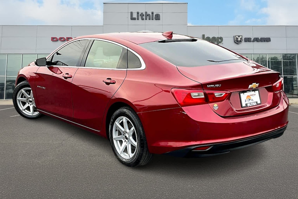 Used 2018 Chevrolet Malibu LT Sedan