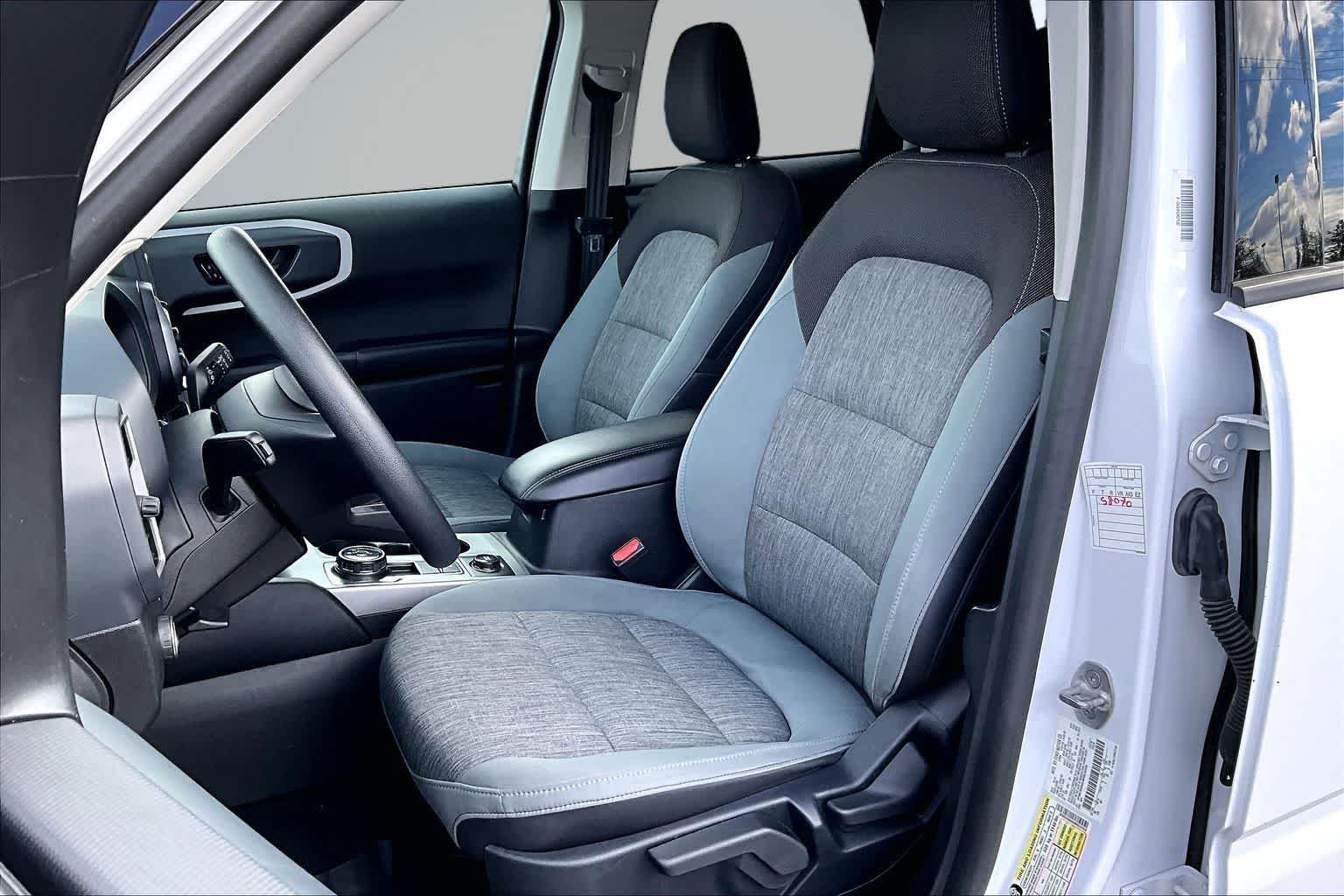 Thumbnail: 2021 Ford Bronco Sport - 11