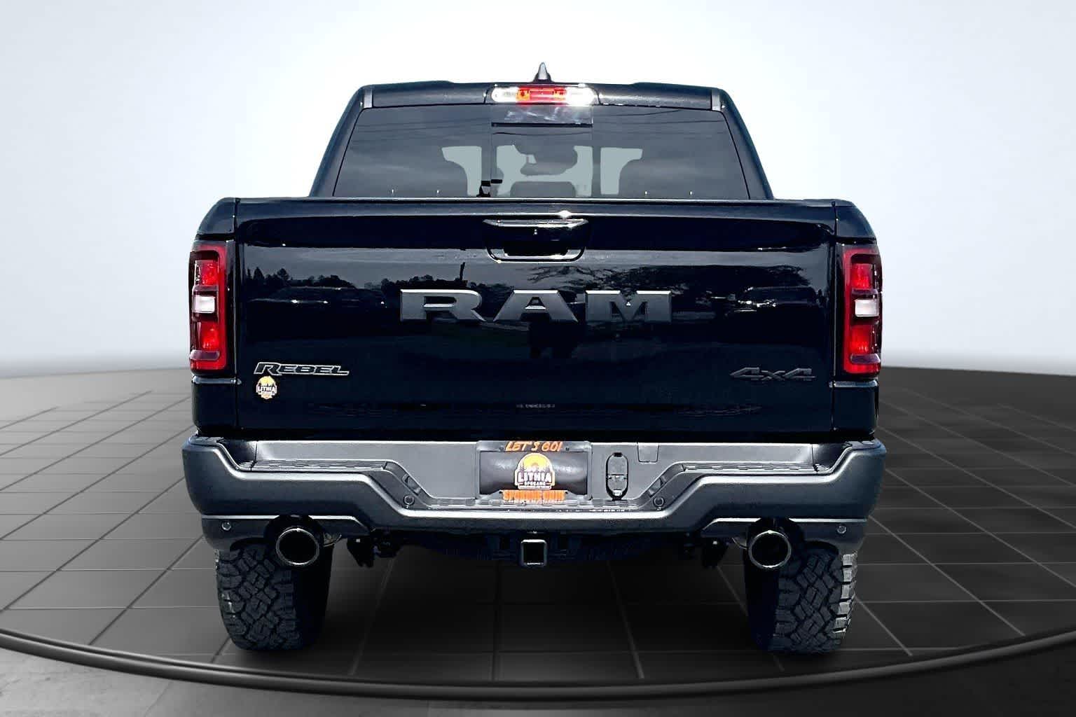 Thumbnail: 2026 RAM 1500 - 5