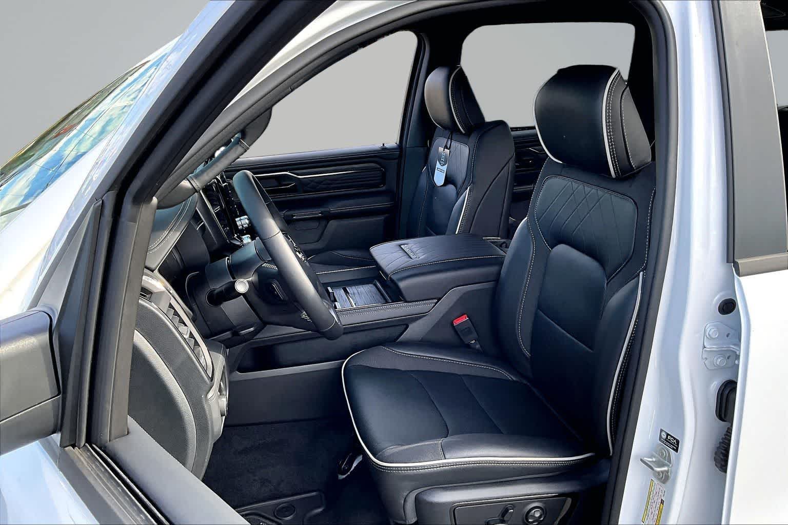 Thumbnail: 2026 RAM 1500 - 11