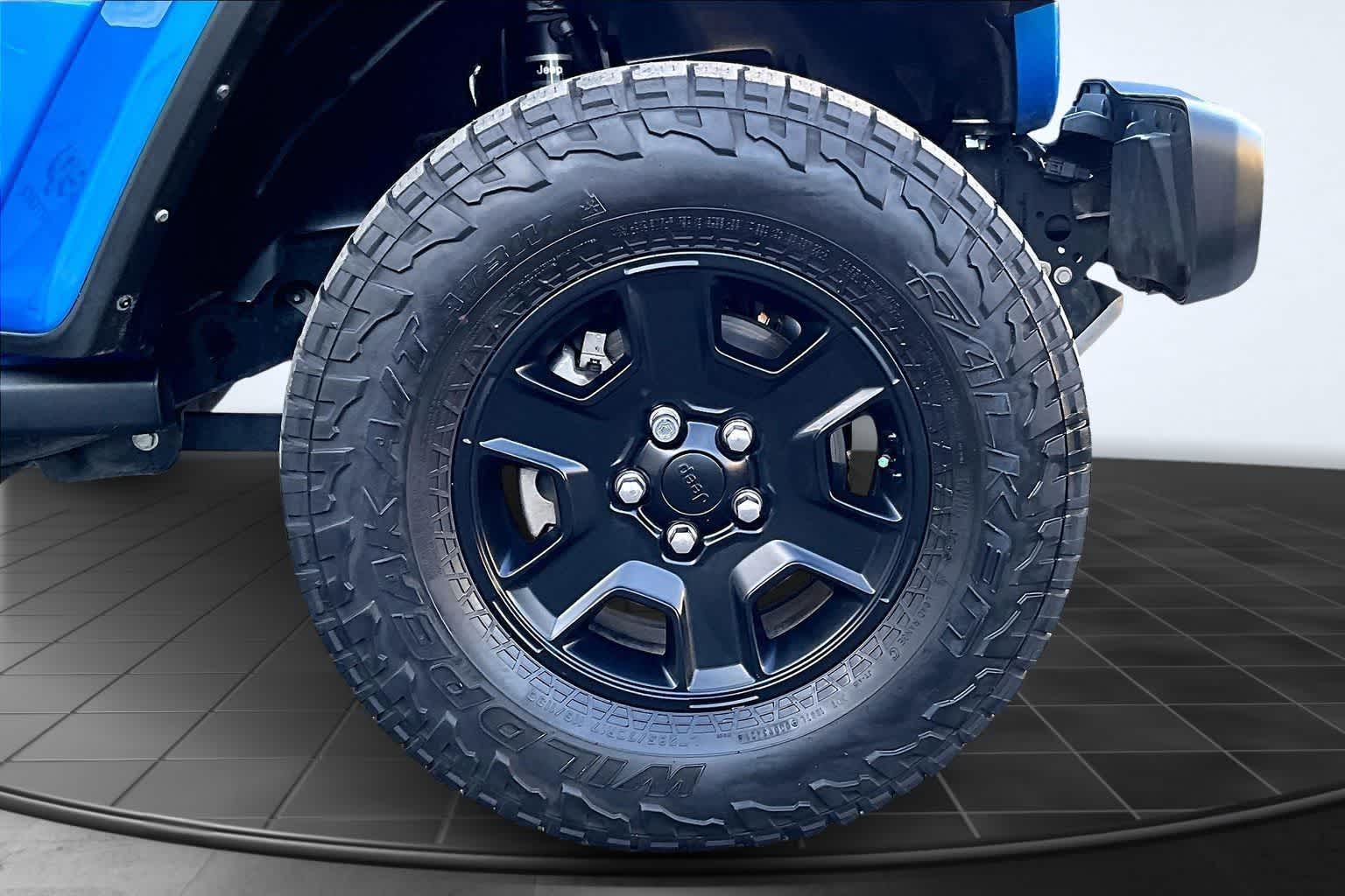 Thumbnail: 2022 Jeep Gladiator - 34